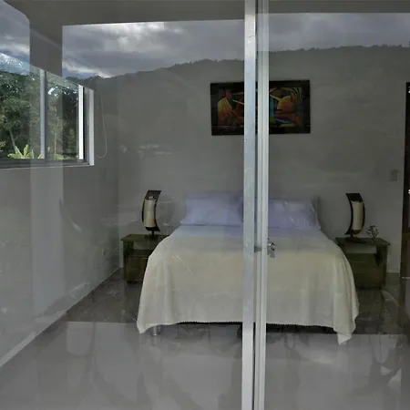 San Juan De Los Guayabos Guaduas Exterior photo